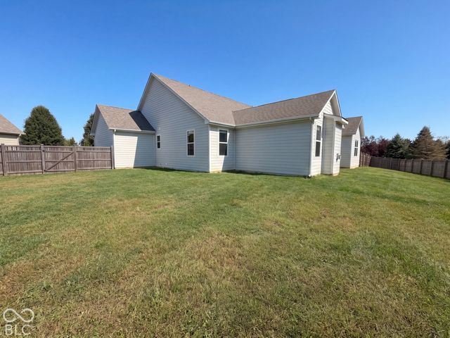 21323 Wharfdale Drive, Noblesville, IN 46062