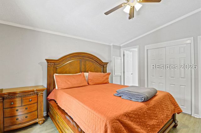 11 Spar Pole Ln, Bluffton, SC 29910