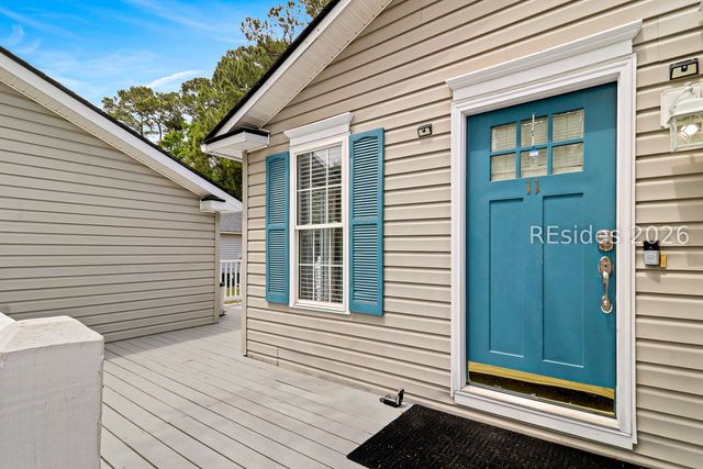 11 Spar Pole Ln, Bluffton, SC 29910