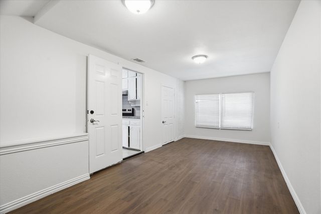 6308 Malvey Avenue, Fort Worth, TX 76116