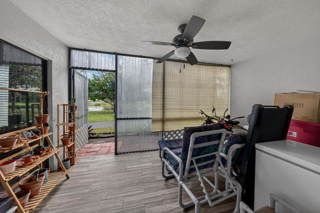 2200 S Cypress Bend Drive 101, Pompano Beach, FL 33069