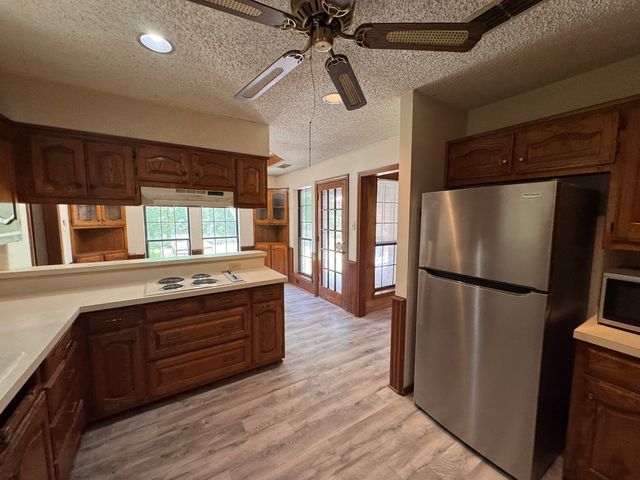 6229 Parkview Drive, Sachse, TX 75048