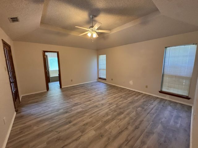 6229 Parkview Drive, Sachse, TX 75048