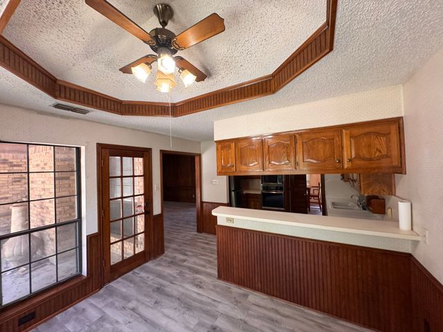 6229 Parkview Drive, Sachse, TX 75048