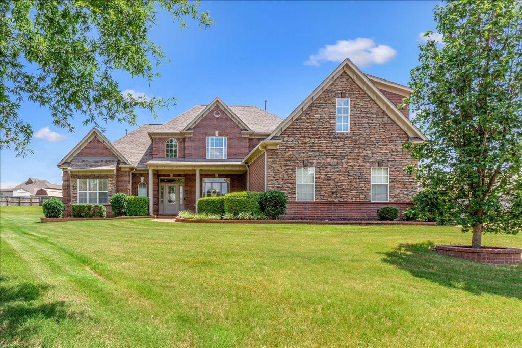 6153 FOREST OASIS CV, Bartlett, TN 38135