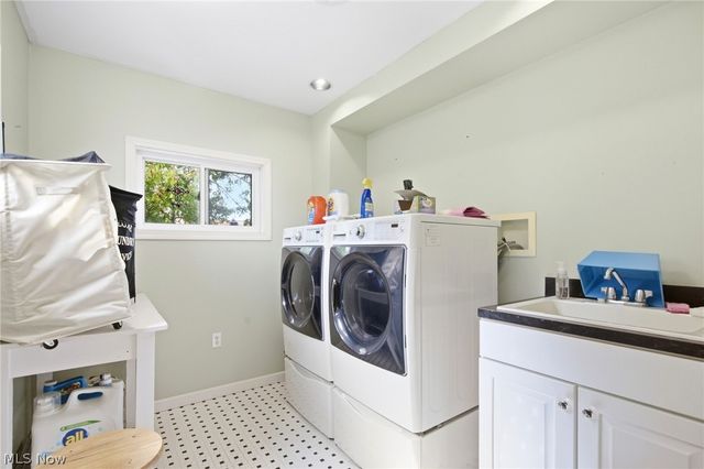 512 7th Street, Fairport Harbor, OH 44077