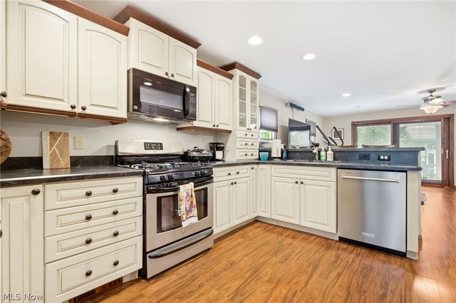 512 7th Street, Fairport Harbor, OH 44077