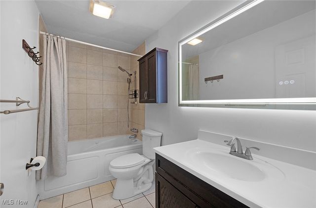 4223 Bennington Boulevard, Brunswick, OH 44212