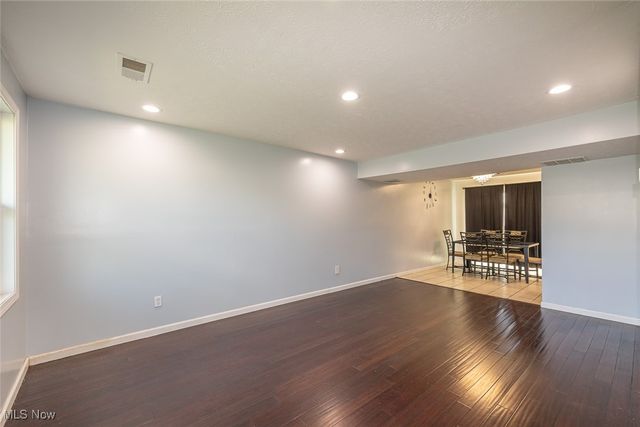 4223 Bennington Boulevard, Brunswick, OH 44212