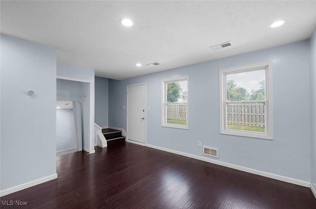 4223 Bennington Boulevard, Brunswick, OH 44212