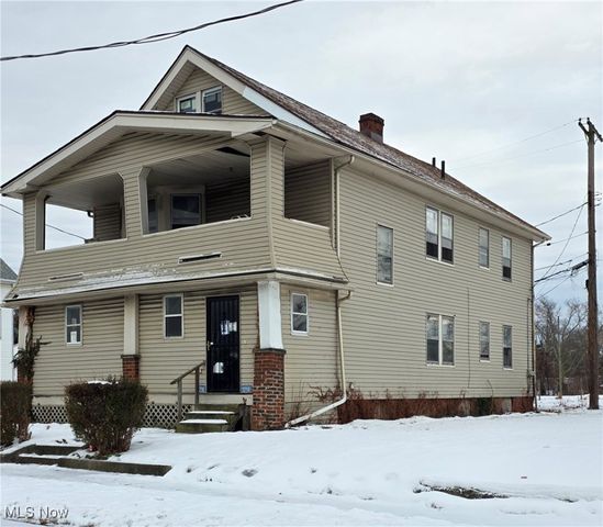 1216 Lakefront Avenue, East Cleveland, OH 44108