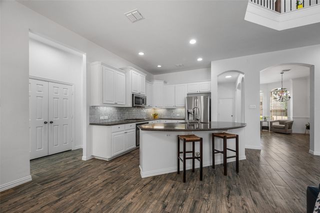 4712 Shelley Drive, Flower Mound, TX 75022