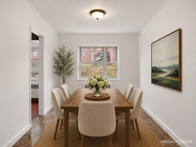 6 DeHaven Drive 1E, Yonkers, NY 10703
