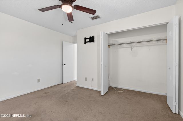 9733 N PEABODY Drive, Jacksonville, FL 32221