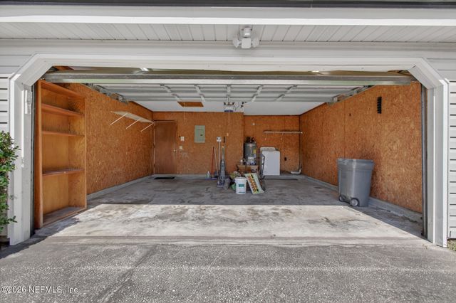 9733 N PEABODY Drive, Jacksonville, FL 32221