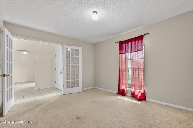 9733 N PEABODY Drive, Jacksonville, FL 32221