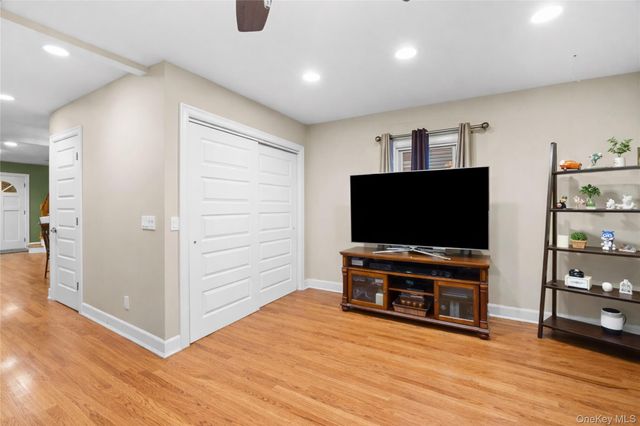 2632 Montauk Avenue, Merrick, NY 11566