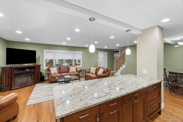 2632 Montauk Avenue, Merrick, NY 11566