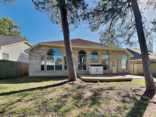 17127 Valley Palms Drive, Spring, TX 77379