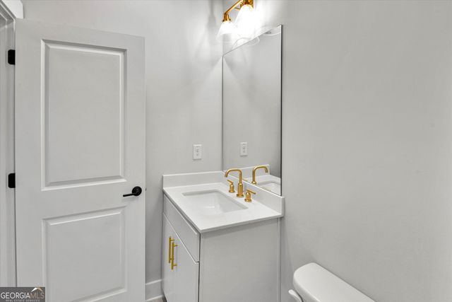 1060 Robert Smalls Way, Atlanta, GA 30318