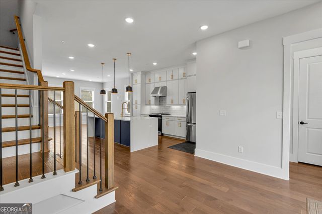 1060 Robert Smalls Way, Atlanta, GA 30318