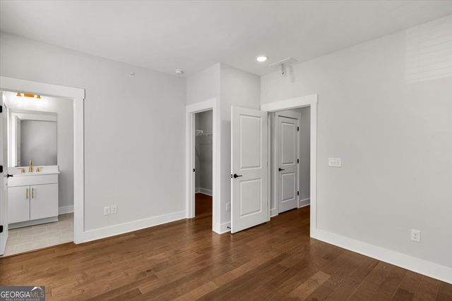 1060 Robert Smalls Way, Atlanta, GA 30318