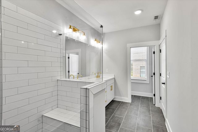 1060 Robert Smalls Way, Atlanta, GA 30318