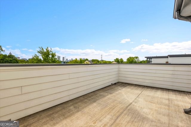 1060 Robert Smalls Way, Atlanta, GA 30318