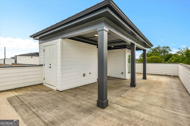 1060 Robert Smalls Way, Atlanta, GA 30318