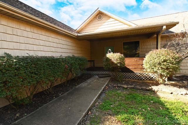 21800 W 863, Park Hill, OK 74451