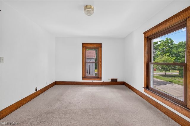 267 King Street, Ravenna, OH 44266