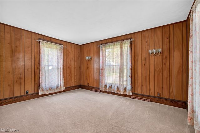 267 King Street, Ravenna, OH 44266