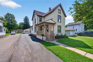 267 King Street, Ravenna, OH 44266