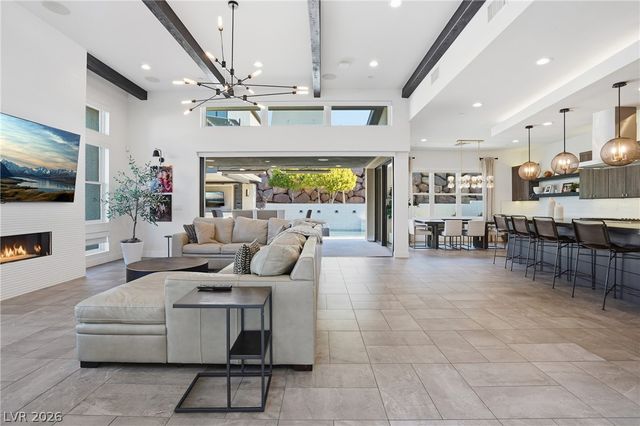 2211 Overlook Canyon Lane, Henderson, NV 89052