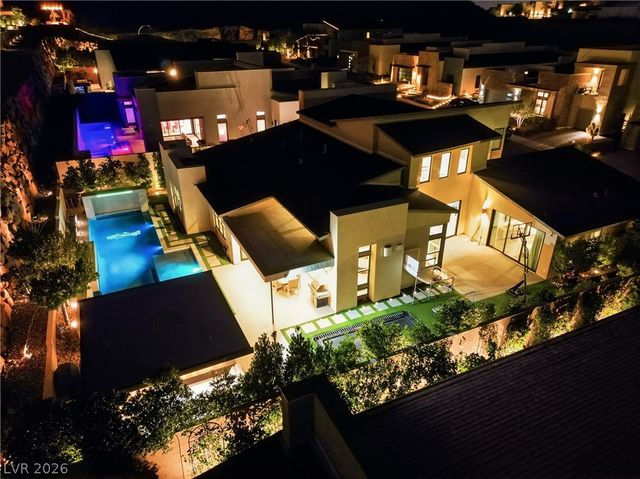 2211 Overlook Canyon Lane, Henderson, NV 89052