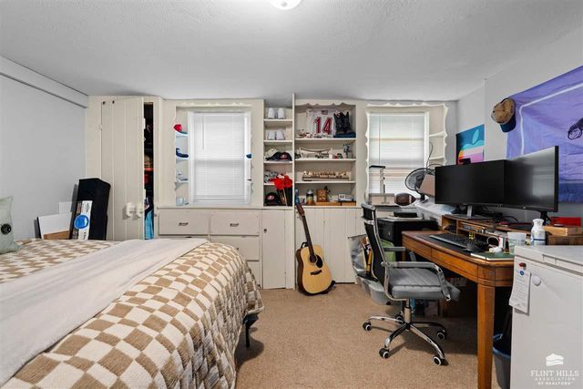 1638 Osage Street, Manhattan, KS 66502