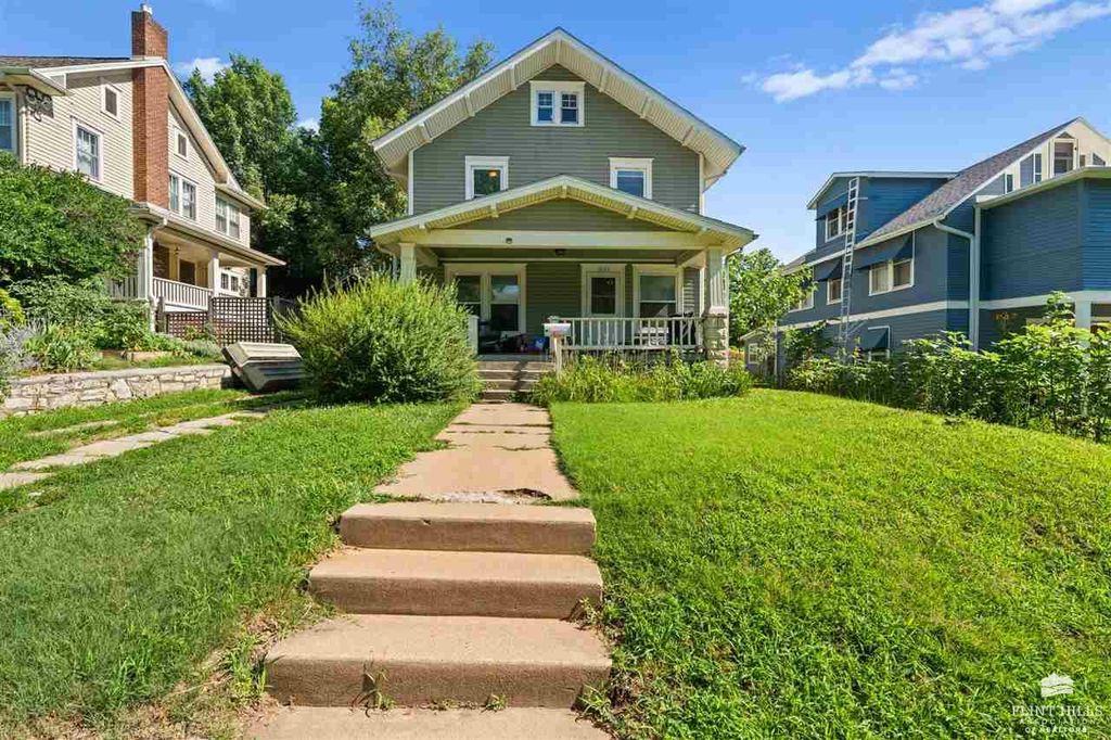 1638 Osage Street, Manhattan, KS 66502