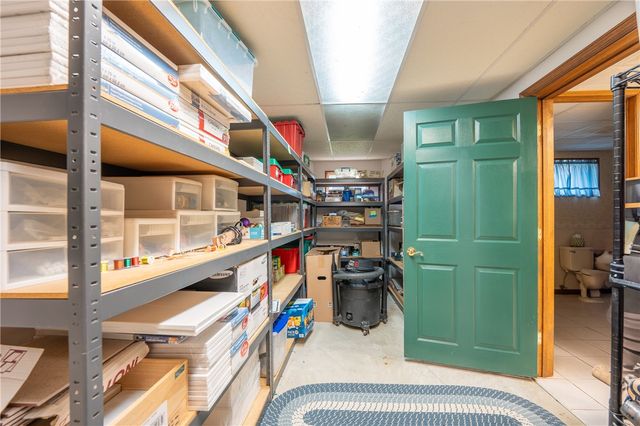 400 Primrose Dr, Unity Twp, PA 15601