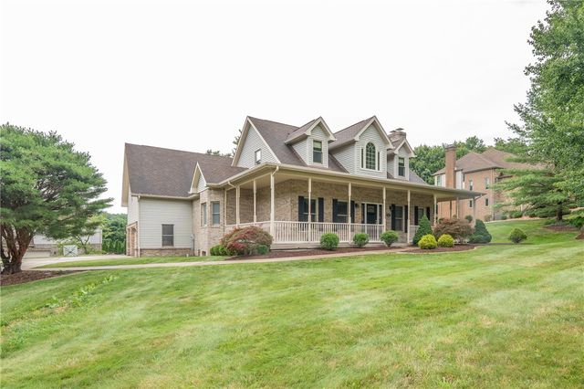 400 Primrose Dr, Unity Twp, PA 15601