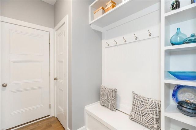 3137 SW Summit View Trail, Lee's Summit, MO 64082