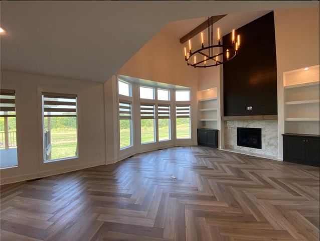 3137 SW Summit View Trail, Lee's Summit, MO 64082
