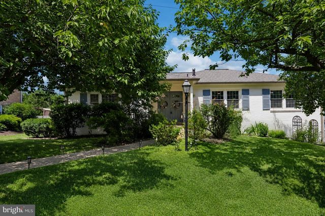 6126 REDWOOD LN, Alexandria, VA 22310