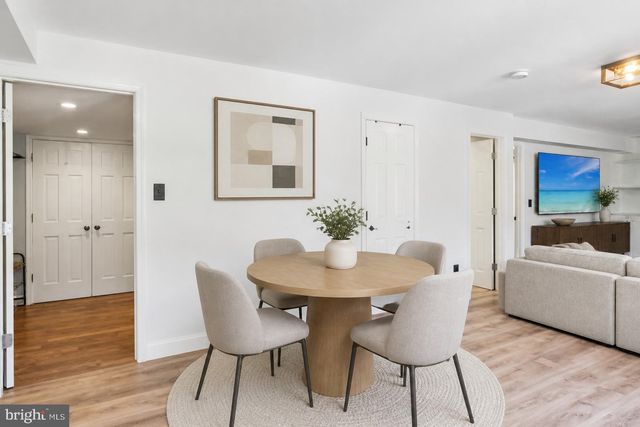 6126 REDWOOD LN, Alexandria, VA 22310