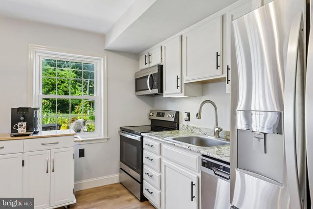 6126 REDWOOD LN, Alexandria, VA 22310