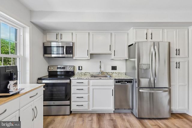 6126 REDWOOD LN, Alexandria, VA 22310
