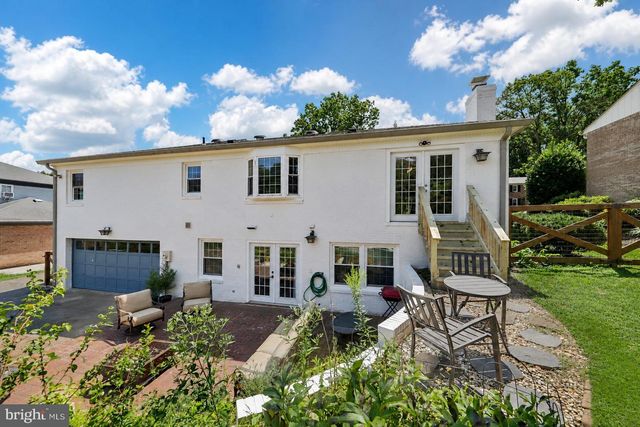 6126 REDWOOD LN, Alexandria, VA 22310