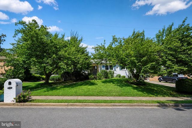 6126 REDWOOD LN, Alexandria, VA 22310