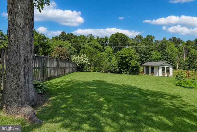 6126 REDWOOD LN, Alexandria, VA 22310