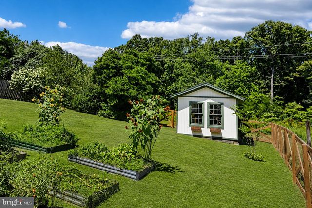 6126 REDWOOD LN, Alexandria, VA 22310