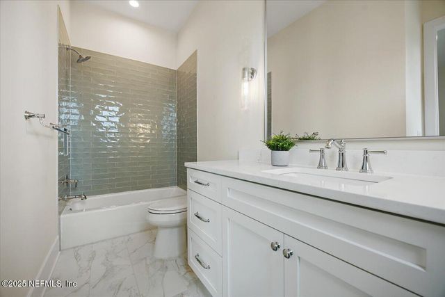 130 WHISTLING PALM Court, Ponte Vedra, FL 32081